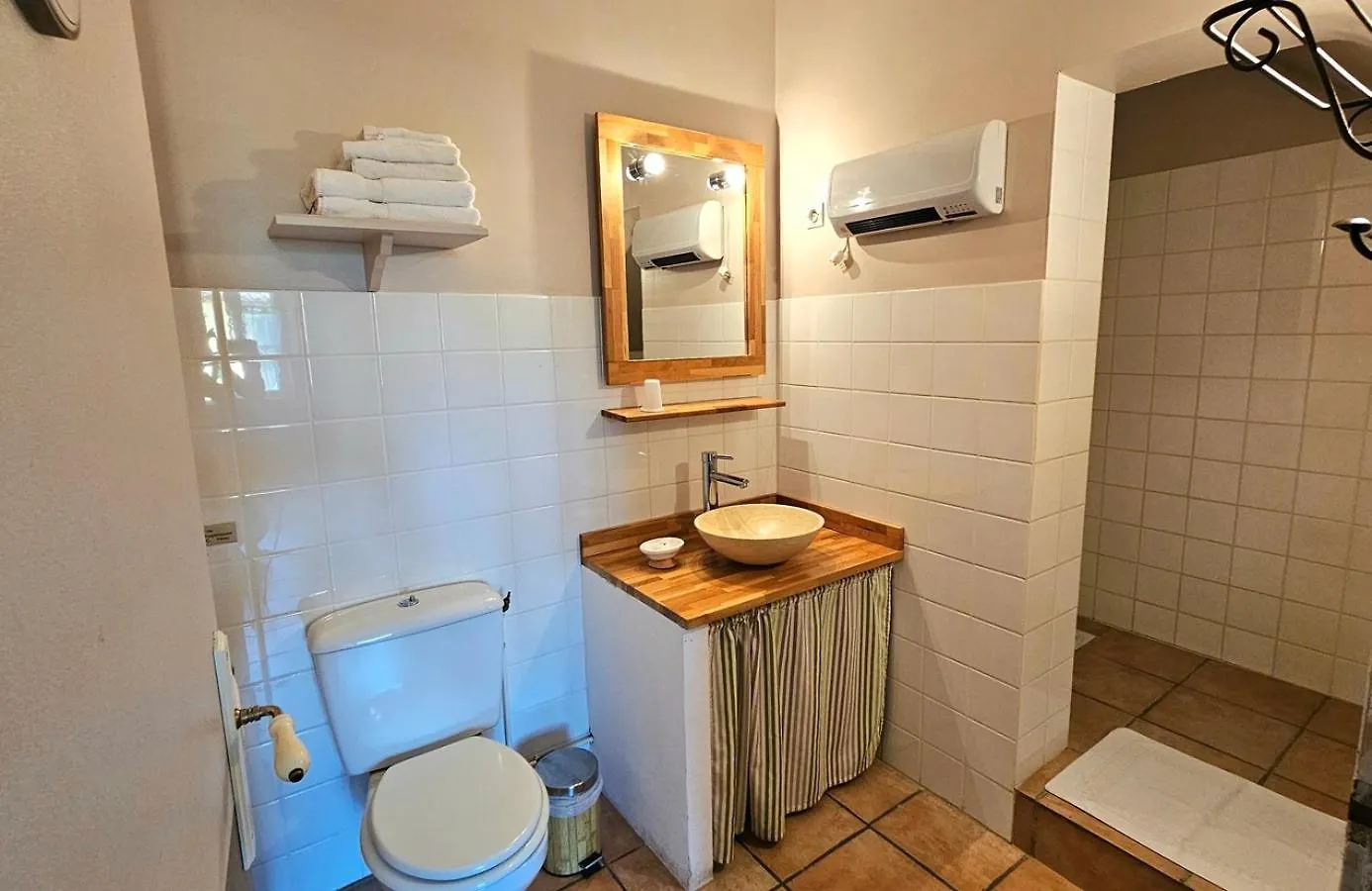 La Ramade 5 Chambres & Table D'Hotes En Drome Provencale Tulette Bed & Breakfast