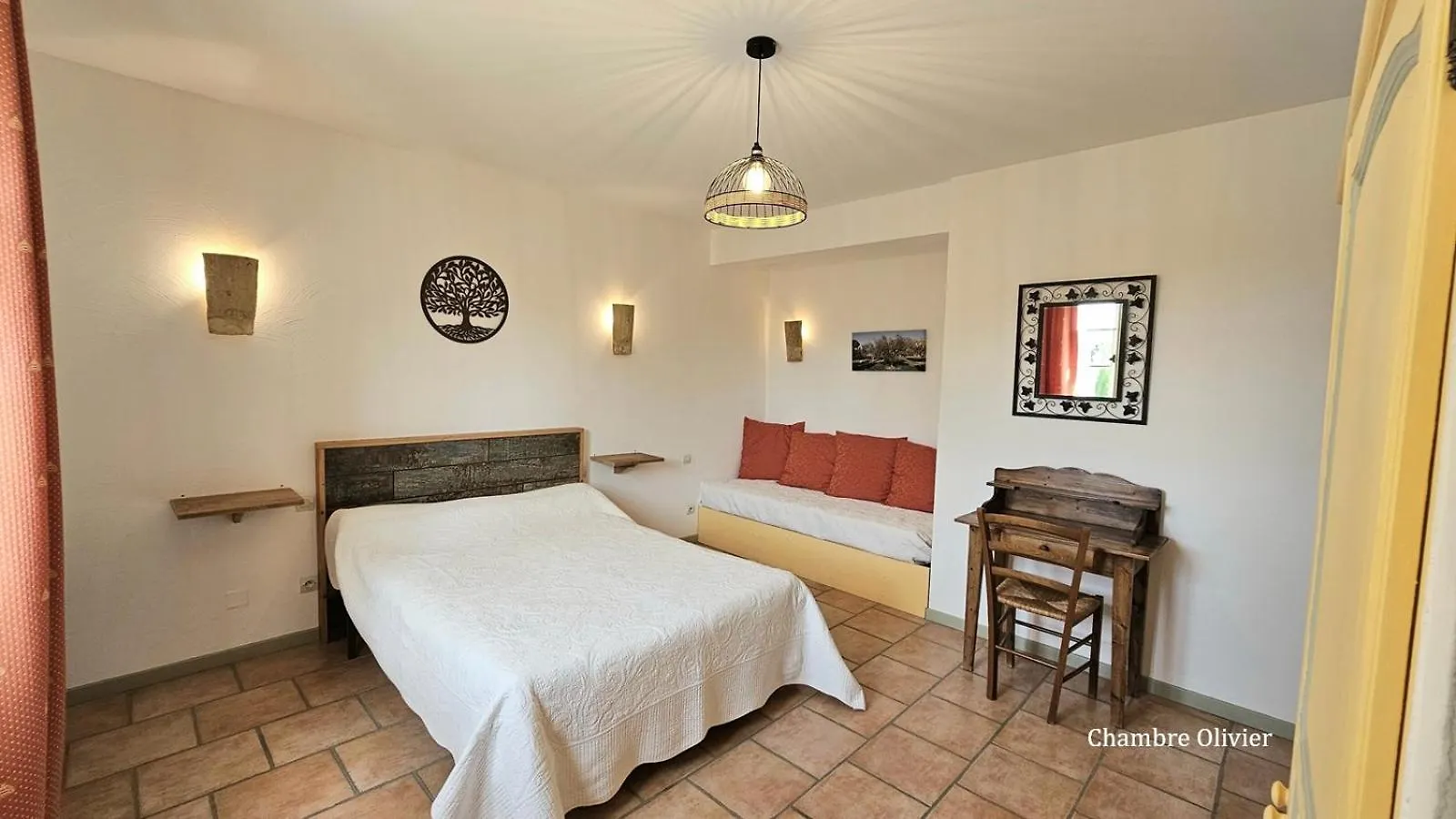 La Ramade 5 Chambres & Table D'Hotes En Drome Provencale Tulette